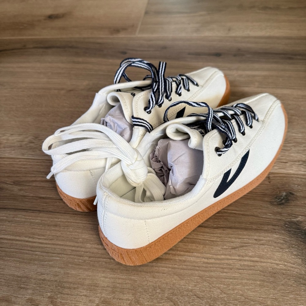 Tretorn Women’s White and Blue Sneakers - Picture 2 of 3